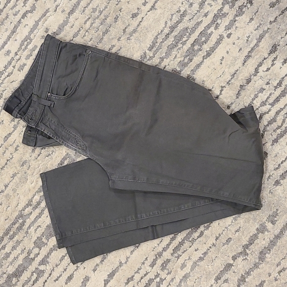 J Brand Jeans Men's Kane Straight-Fit Pant with 34" Inseam Herb - Picture 5 of 8